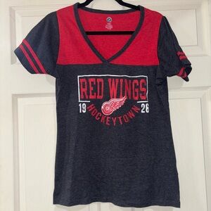 Women’s NHL Detroit Redwings T Shirt